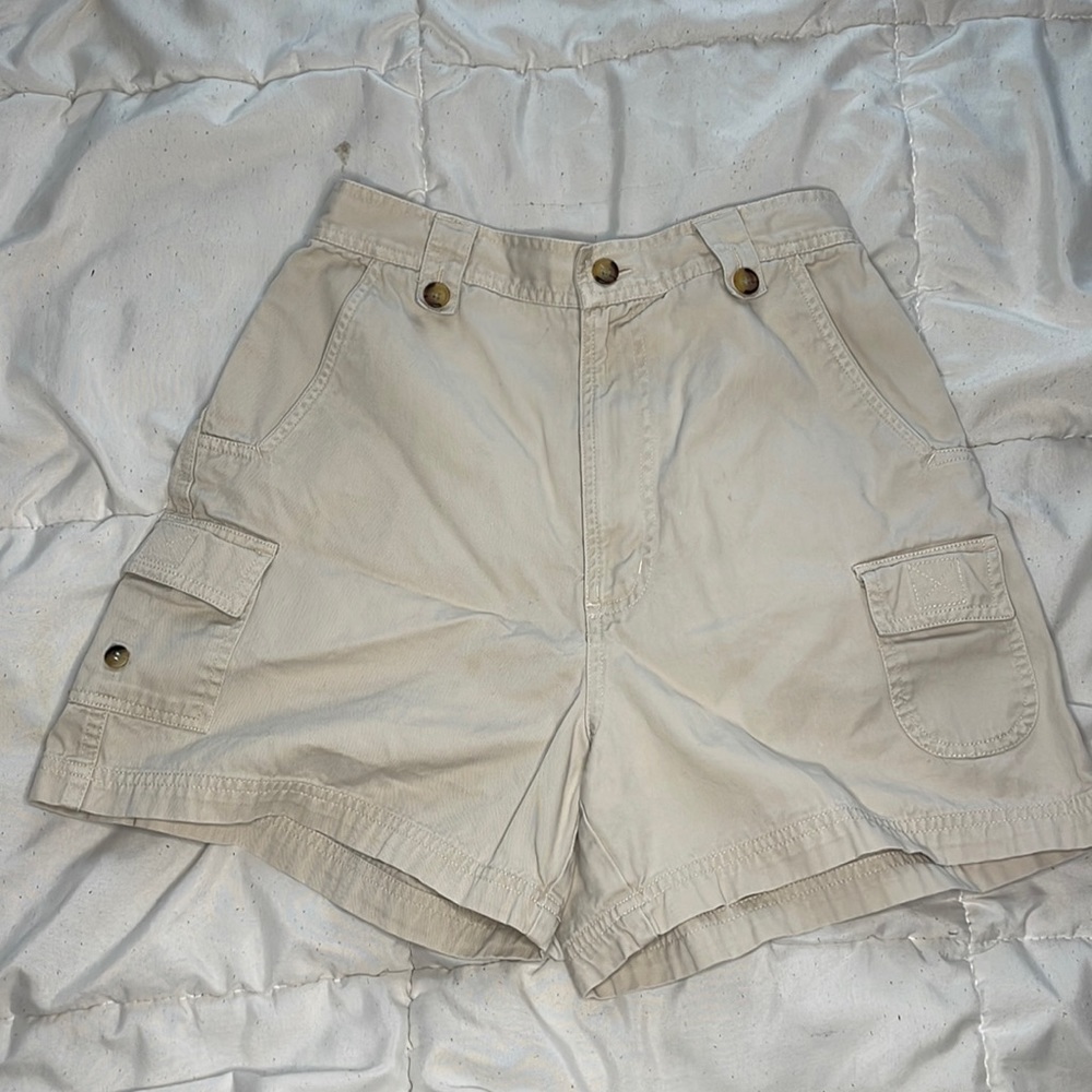 Khaki shorts size 6